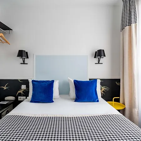 George - Astotel 3* Parigi