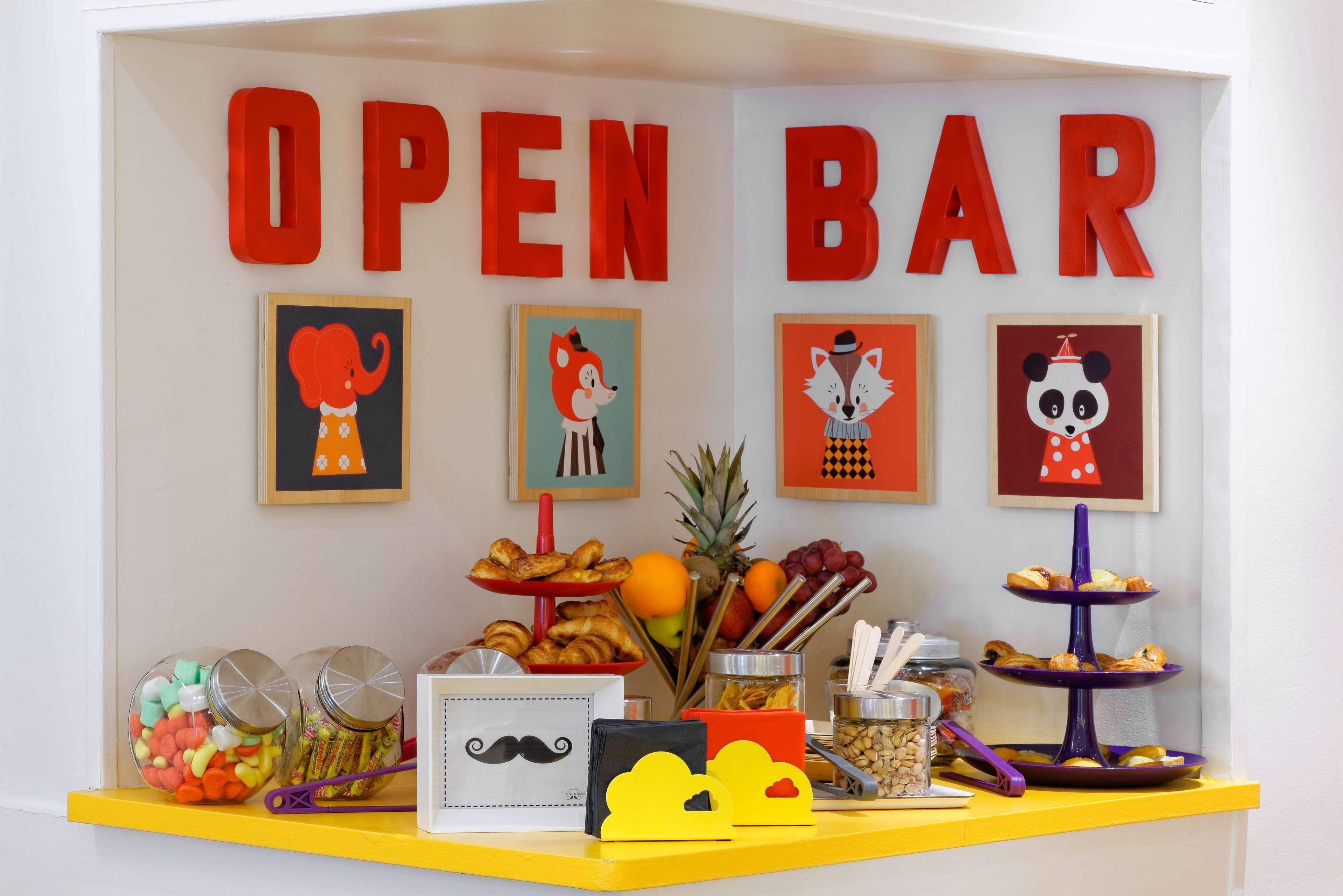 George - Astotel Paris