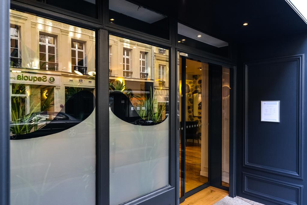 George - Astotel Hotel Parigi